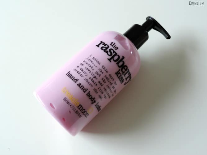 REVIEW: TREACLE MOON THE RASPBERRY KISS HAND AND BODY LOTION