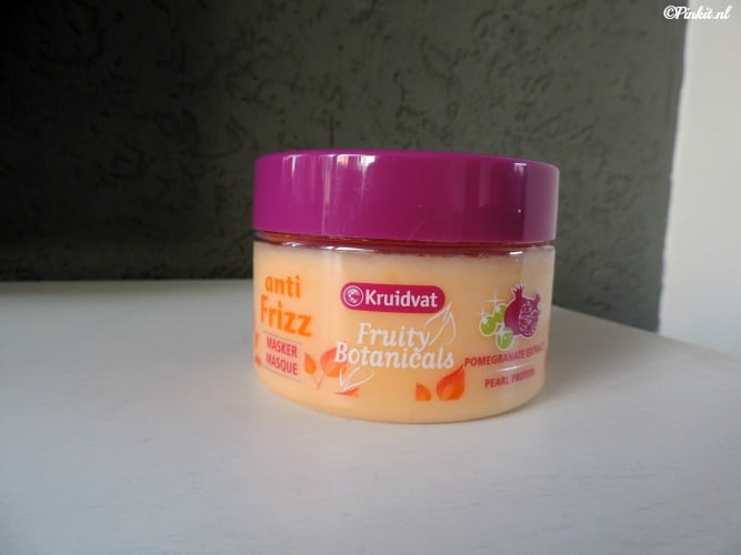 MASK MONDAY | KRUIDVAT FRUITY BOTANICALS ANTI-FRIZZ HAARMASKER