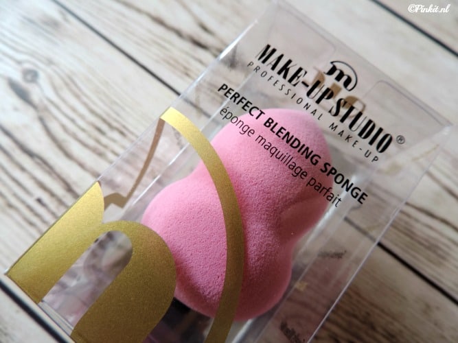 BEAUTY | MAKE-UP STUDIO PERFECT BLENDING SPONGE