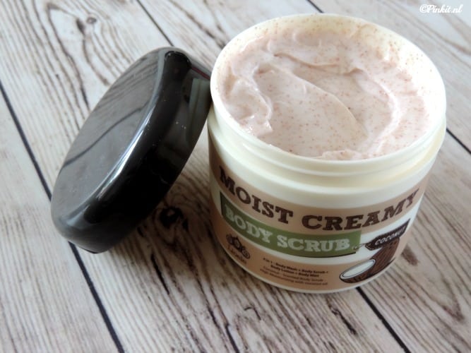 BEAUTY | LIOELE MOIST CREAMY BODY SCRUB COCONUT