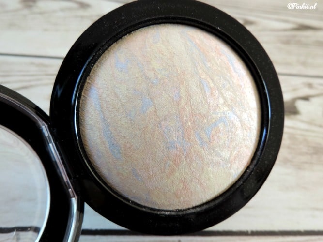 BEAUTY | MAC MINERALIZE SKINFINISH LIGHTSCAPADE