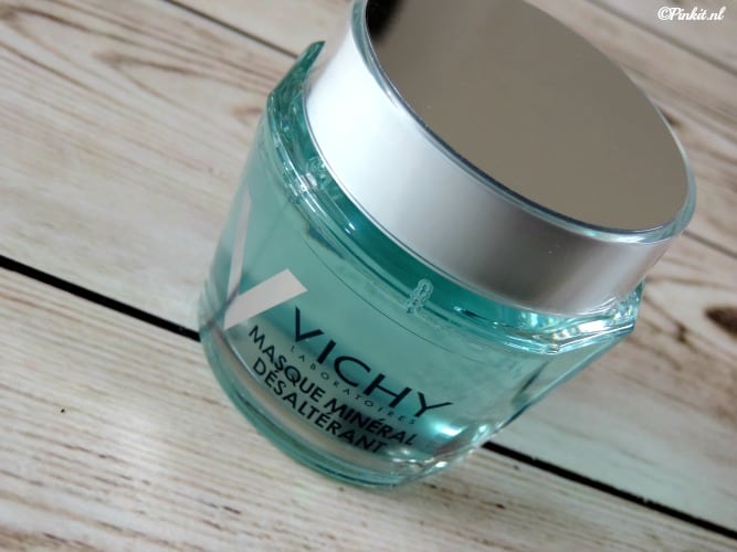 MASK MONDAY | VICHY QUENCHING MINERAL MASK