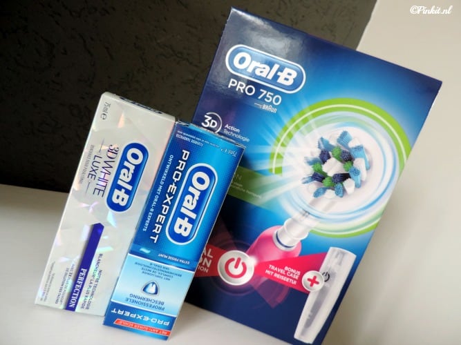 ELEKTRISCH POETSEN MET ORAL-B