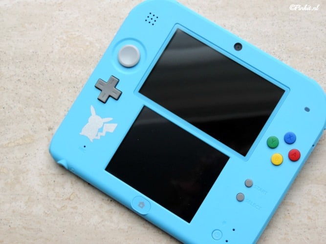 NINTENDO 2DS MET POKÉMON SUN