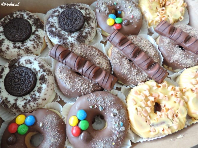 FOOD | OREO DONUTS, M&M DONUTS & NOG VEEL MEER LEKKERS!