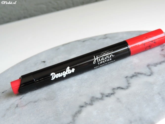 BEAUTY | DOUGLAS MAKE-UP HEAVEN LIPSTICK – TAKE IT RED