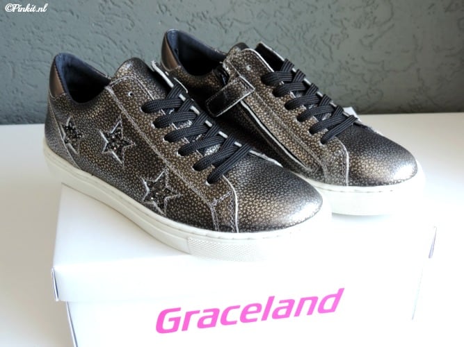 Leven van Octrooi ritme KIDS FASHION | VANHAREN GRACELAND ZILVEREN SNEAKERS - Pinkit.nl