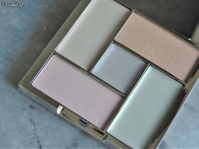 Sleek Distorted Dreams Highlighting Palette