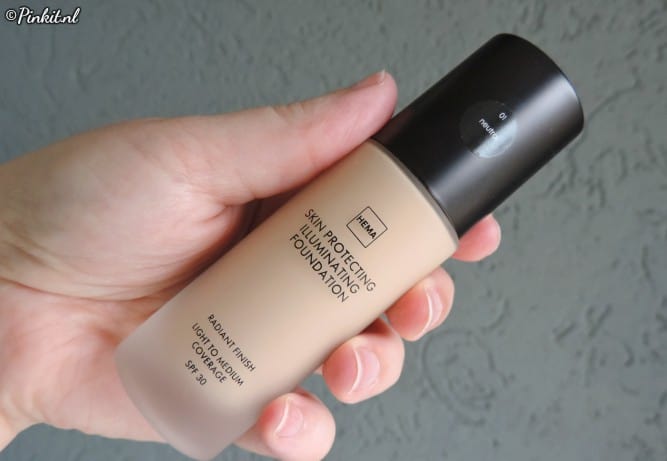 Hema Skin Protecting Illuminating Foundation