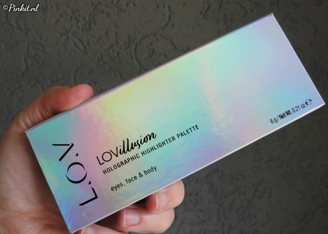 L.O.V LOVillusion Holographic Highlighter Palette