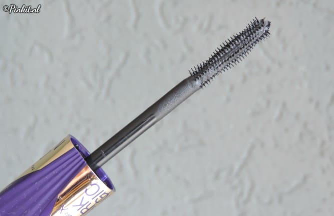 Max Factor Dark Magic Mascara