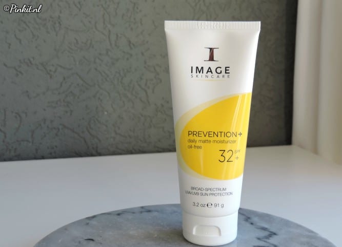 IMAGE Skincare Prevention+ Daily Matte Moisturizer SPF32+