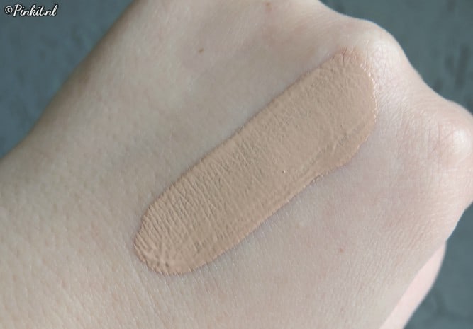 Lottie London Selfie Ready Medium Coverage Matte Foundation
