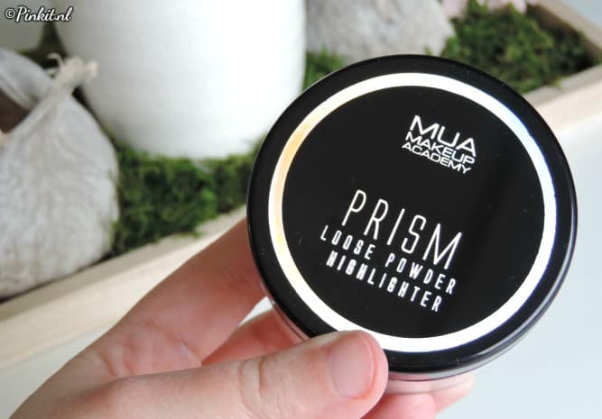MUA Prism Highlighter