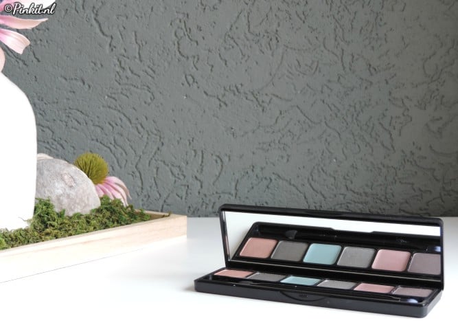 BEAUTY | SLEEK MAKEUP STONEWORK EYESHADOW PALETTE