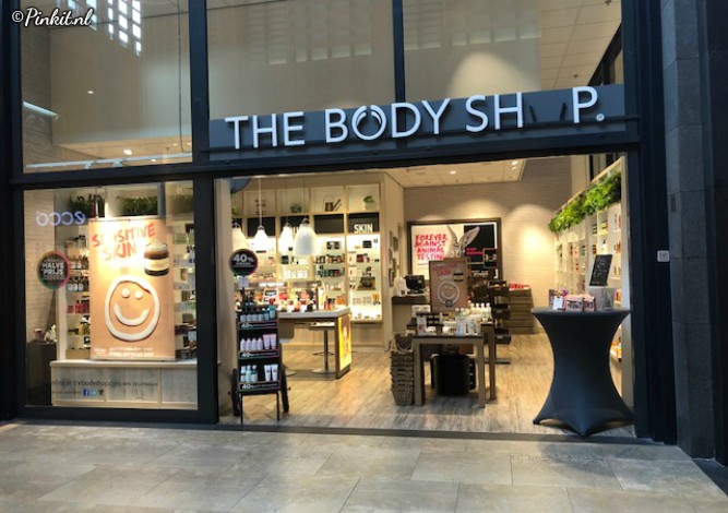 THE BODY SHOP MAKE YOUR SKIN SMILE