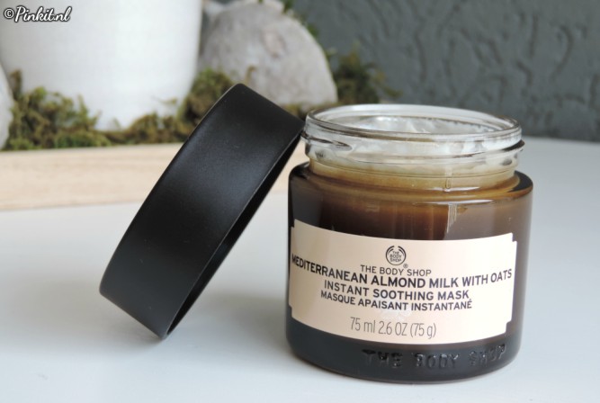 Mediterranean Almond Milk With Oats Instant Soothing Mask