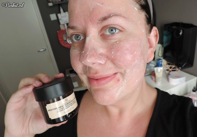 Mediterranean Almond Milk With Oats Instant Soothing Mask