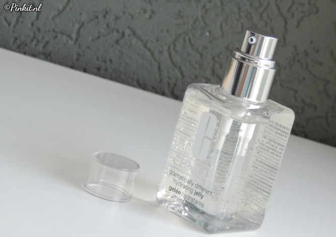 Clinique Dramatically Different Hydrating Jelly