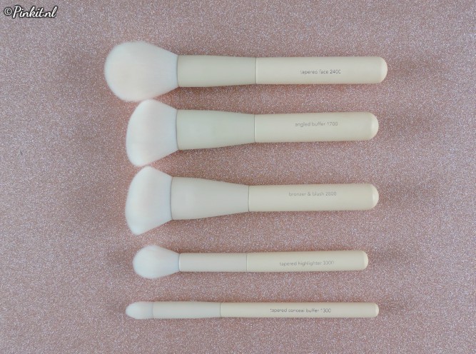 Boozyshop Vera Camilla Brush set