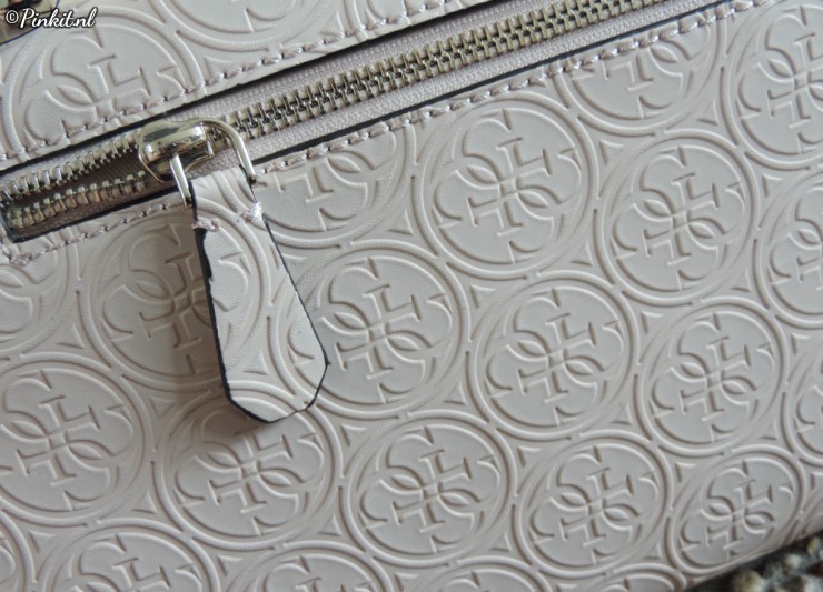 GUESS Heritage Pop Girlfriend Blush Handbag