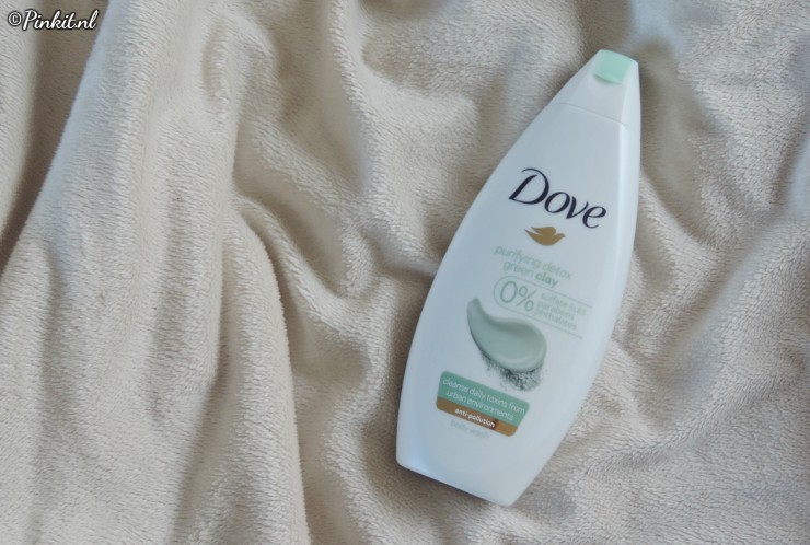 NIEUW | DOVE PURIFYING DETOX BODY WASH