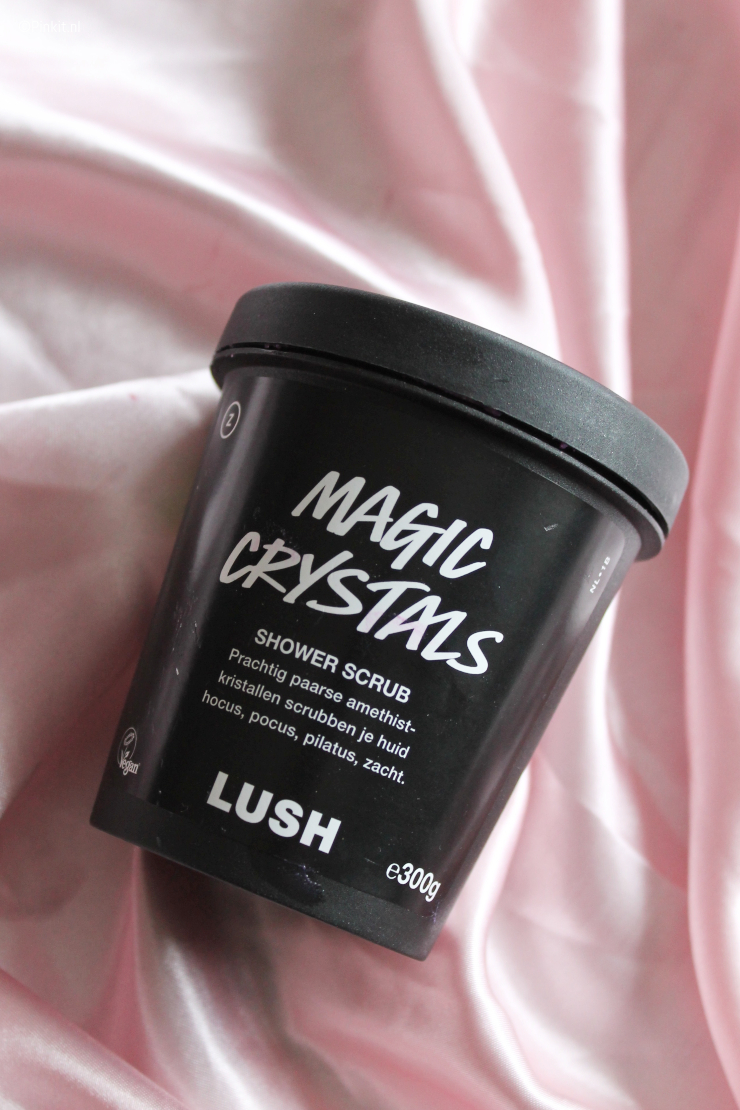 LUSH MAGIC CRYSTALS SHOWER SCRUB