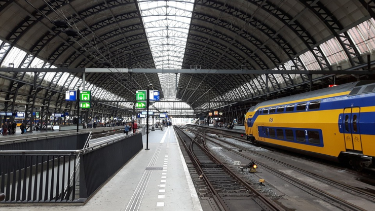 TIPS VOOR ALS JE GAAT REIZEN MET DE TREIN