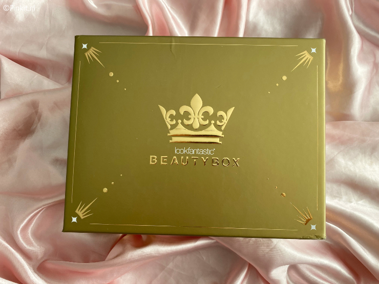 UNBOXING THE ROYAL BOX LOOKFANTASTIC LIMITED EDITION