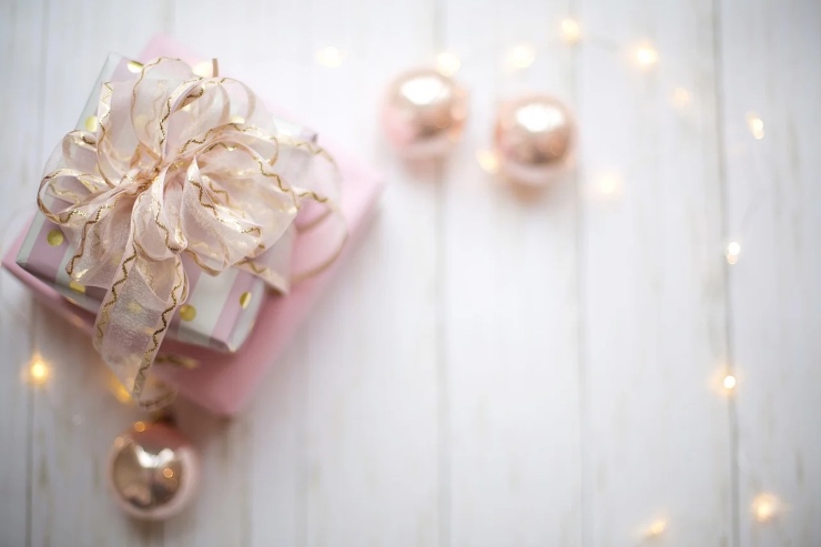 MOOIE SIERADEN OM TE GEVEN TIJDENS DE FEESTDAGEN