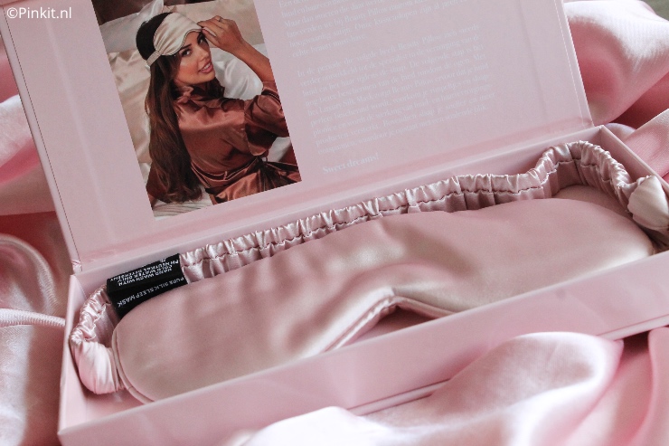 Beauty Pillow Luxury Silk Mask