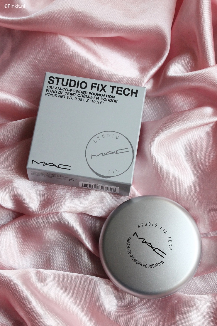 M.A.C STUDIO FIX TECH CREAM-TO-POWDER FOUNDATION