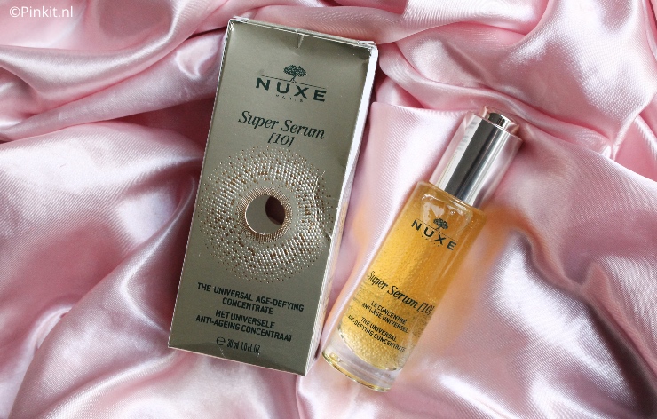 Dankzij een online event van Ici Paris XL maakte ik o.a. kennis met het Nuxe Super Serum [10]. Het was al even geleden dat ik iets van Nuxe had getest en inmiddels heb ik meerdere producten gekocht, mijn liefde voor dit mooie merk is weer helemaal aangewakkerd. 