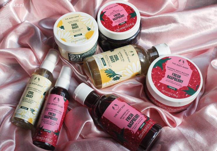 Eindelijk: de zomer komt in zicht. Lekker luieren in de zon, genietend van een fruitsalade op een grasveld tussen de madeliefjes. Voor iedereen die dat wel ziet zitten lanceert The Body Shop twee gloednieuwe special edition-bodycarelijnen: de verfrissende bloemengeur Cool Daisy en de sappige, friszure Fresh Raspberry.