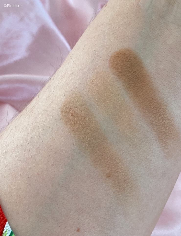 Nog niet zo heel lang geleden heb ik geschreven over de Clarins Fix' Make-up uit de Frozen Summer 2021 Collection. Vandaag nog een artikel over deze zomercollectie, want ik heb de prachtige Bronzing Compact ontvangen en via Instagram had ik meerdere reacties gehad of ik dit product ook wilde reviewen...tuurlijk!