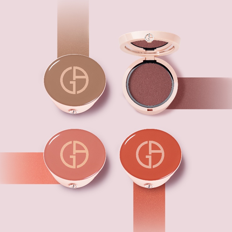 En dit jaar breidt Giorgio Armani de Neo Nude collectie uit met de introductie van Neo Nude Melting Color Balm, een nieuwe veelzijdige balm die je wangen en ogen een subtiel hintje kleur geeft, gevangen in een zuivere formule met een ultra-lightgewicht textuur en een perfecte matte finish.