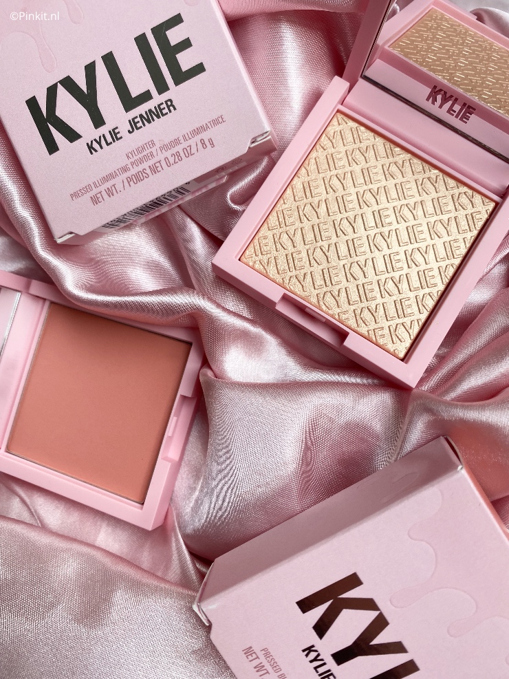 Kylie Cosmetics Blush & Kylighter