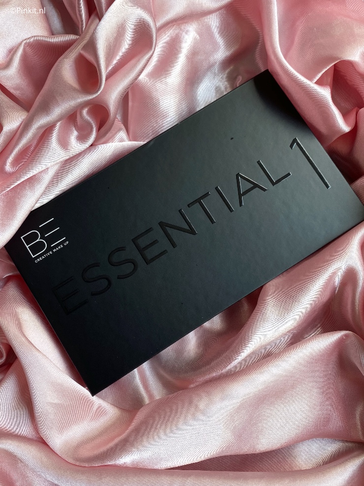 Een oogschaduw palette met mooie, neutrale kleuren mag eigenlijk in geen enkele make-up collectie ontbreken. Van BE Creative Make Up heb ik het Essential 1 Eyeshadow Palette ontvangen, dit palette bevat 10 neutrale oogschaduws die je kan gebruiken voor diverse ooglooks.