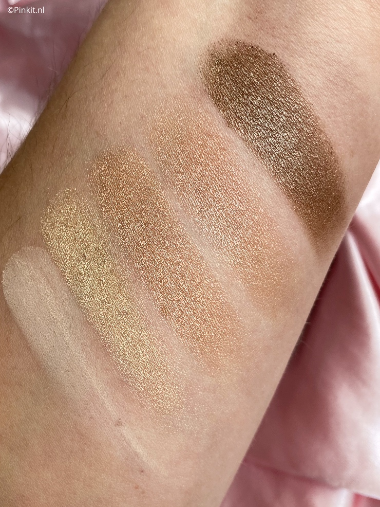 Een oogschaduw palette met mooie, neutrale kleuren mag eigenlijk in geen enkele make-up collectie ontbreken. Van BE Creative Make Up heb ik het Essential 1 Eyeshadow Palette ontvangen, dit palette bevat 10 neutrale oogschaduws die je kan gebruiken voor diverse ooglooks.