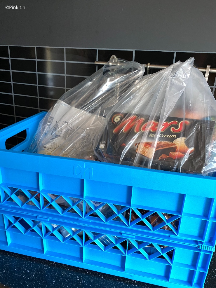 Jaja daar is de nieuwe Weekly Diary weer! Dit keer is het alweer week 38, maar eindelijk ga ik weer met deze rubriek aan de slag. Ik vergat steeds foto's te maken of maakte totaal niks boeiends mee, maar na vele berichtjes (super leuk dat jullie zo enthousiast zijn) heb ik vorige week weer diverse foto's gemaakt.