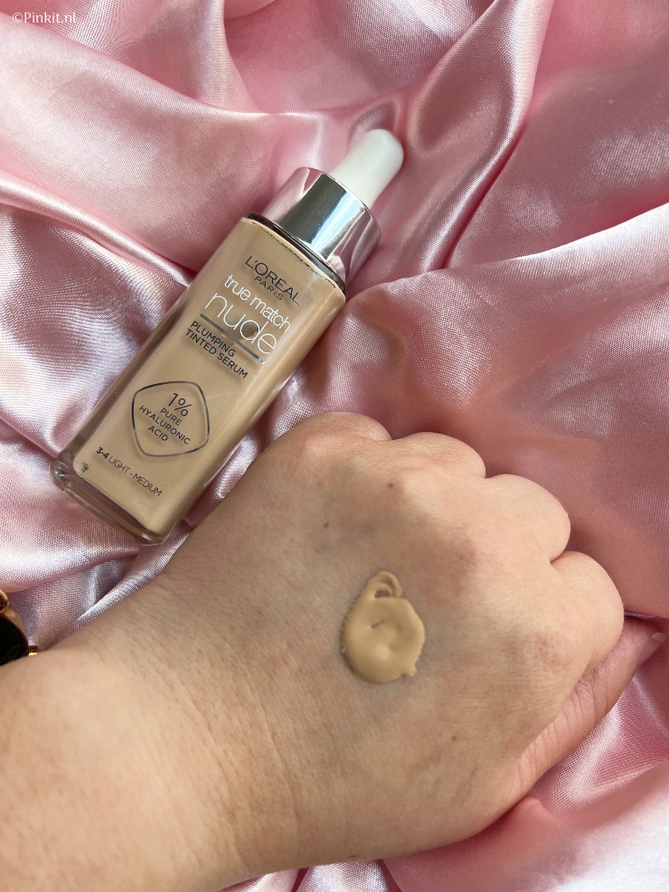 Op Tiktok is er al een tijdje een hype gaande over de nieuwe True Match Nude Plumping Tinted Serum van L'Oréal Paris en dat wekt natuurlijk ook mijn interesse. Een hype wilt niet altijd wat zeggen over de kwaliteit, dus voor het testen heb ik wel even een paar weken de tijd genomen. Ben ik het inmiddels met deze hype eens? Dat lees je in dit artikel...