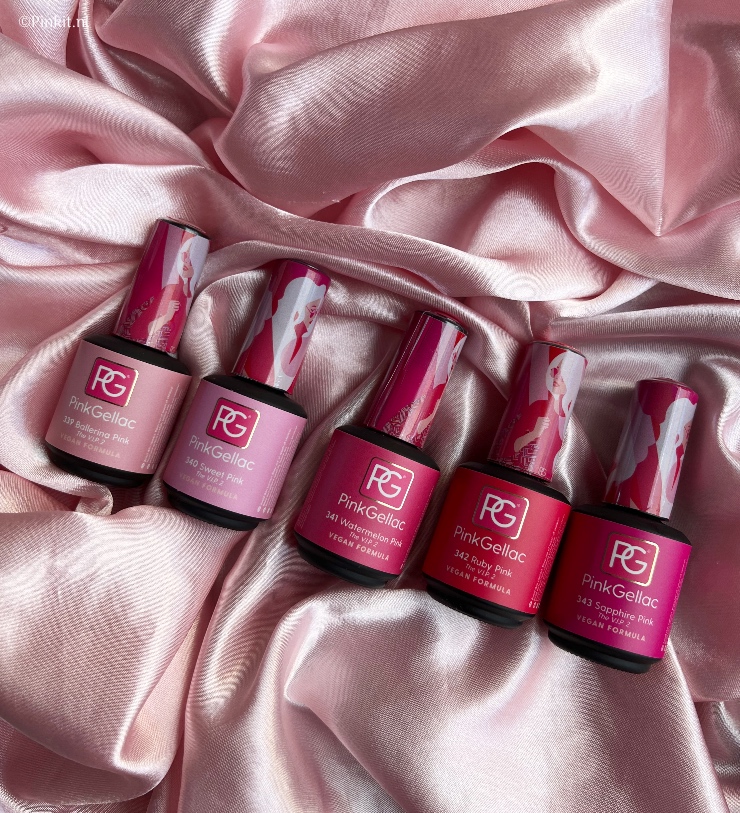Did somebody say PINK? De nieuwe Pink Gellac V.I.P. 2 collectie bevat vijf nieuwe iconische kleuren die je rechtstreeks naar Pink Heaven sturen! Bruisende neon tinten en zachte, gedempte kleuren: De V.I.P. 2 collectie is de nieuwe essential voor elke Pink-A-Holic. 