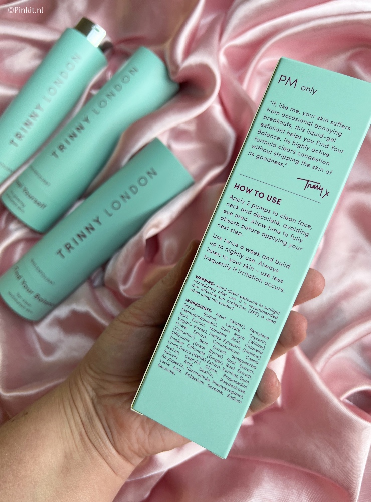 Nog niet zo lang geleden heb ik geschreven over Chapter 1 - Cleansers, die Trinny London heeft gelanceerd. Maar het is alweer tijd voor het volgende hoofdstuk, namelijk Chapter 2 - Exfoliants. Deze producten zijn al even te koop, maar zoals gewoonlijk test ik huidverzorging altijd eerst een tijdje goed uit. In dit artikel vertel ik meer over het nieuwe hoofdstuk van Trinny London...