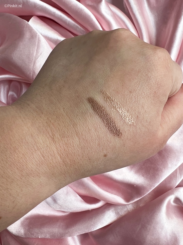 De nieuwe Sothys Nude Collection Maquillage Spring/Summer 2022 make-up collectie is inmiddels verkrijgbaar, ik ben natuurlijk met de producten weer aan de slag gegaan. Zoals de naam het al verklapt is het een nude/neutrale collectie en ik hou van dat soort tinten, in dit artikel vertel ik wat meer over de producten die in deze collectie zitten.