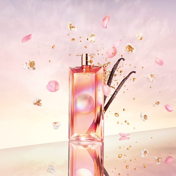 Idôle Nectar is een nieuwe toevoeging aan het Lancôme assortiment. Natuurlijk valt de prachtige flacon gelijk op en ik kon niet wachten om deze nieuwe lancering te gaan testen. Vanaf het eerste moment was ik al enthousiast, maar is deze enthousiasme ook gebleven? Daar vertel ik in dit artikel wat meer over...