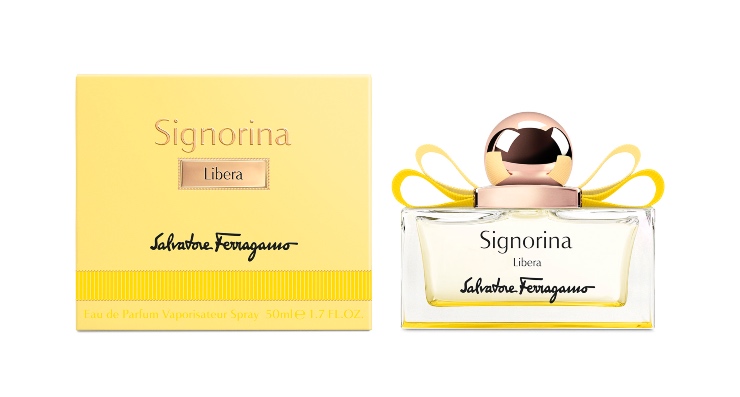 Salvatore Ferragamo onthult Signorina Libera, een nieuw hoofdstuk in de iconische Signorina Fragrance Collectie. Levendig en verrassend. Deze sprankelende creatie is geïnspireerd door de gedreven, onafhankelijke attitude van de moderne signorina.
