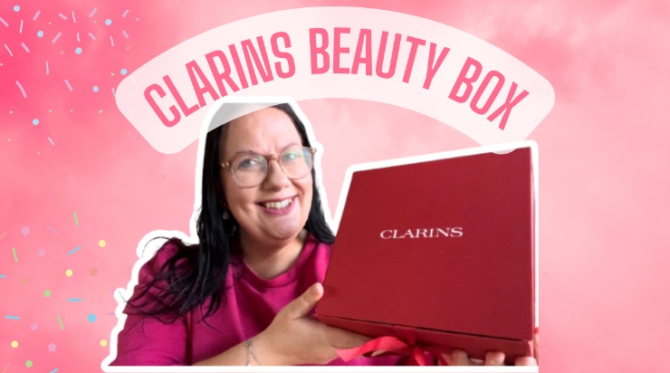 Unboxing Clarins Cocooning Beauty Box