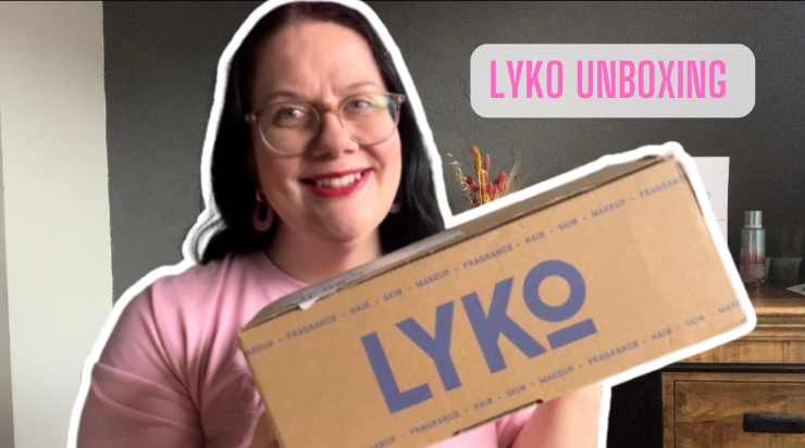 Unboxing By Lyko Lovables Beauty Hot Shots