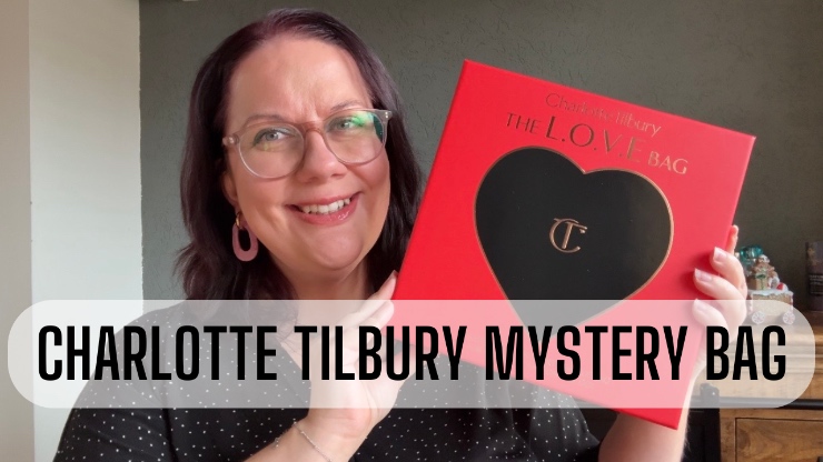 Charlotte Tilbury Charlotte’s Mystery Beauty Icons L.O.V.E Bag 2025 unboxing