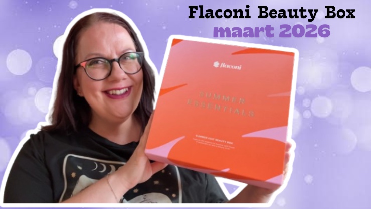 Flaconi Summer Essentials Beauty Box Unboxing
